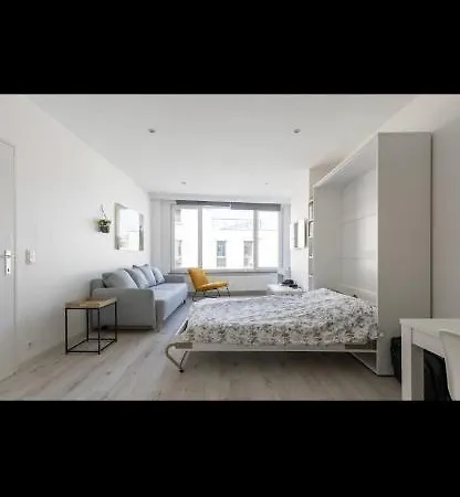 Charmante Studio Op Toplocatie Aan Meir. דירה